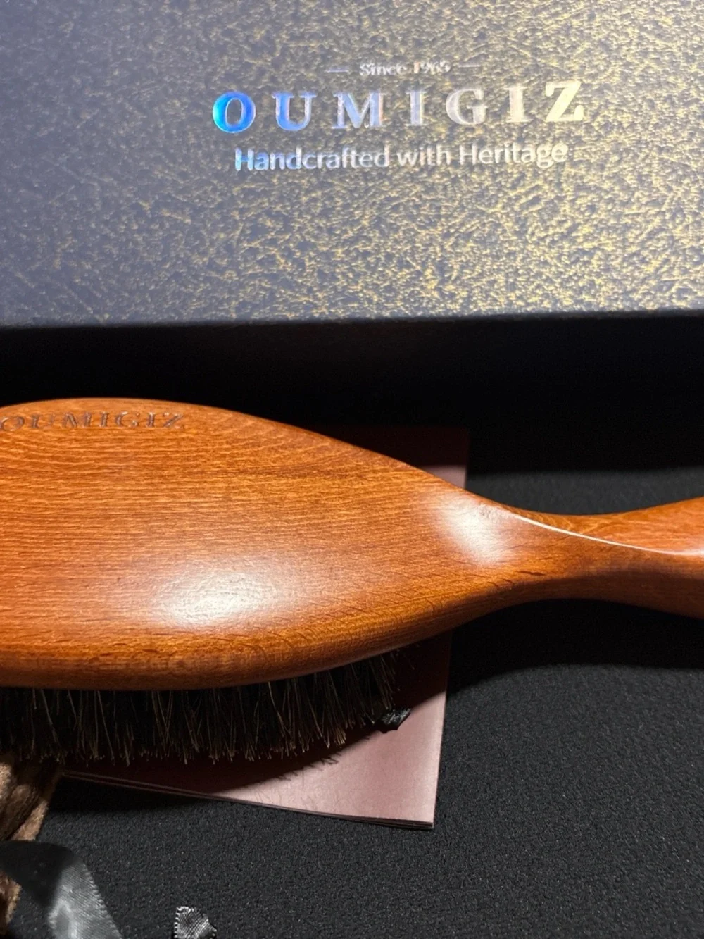 OUMIGIZ Luxury Boar Bristle Hair Brush Gift Set